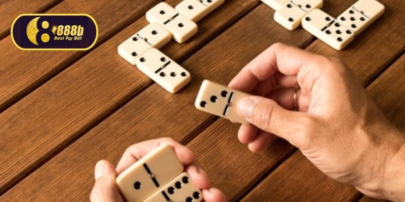 Chơi cờ Domino thu hút khách tại 888B